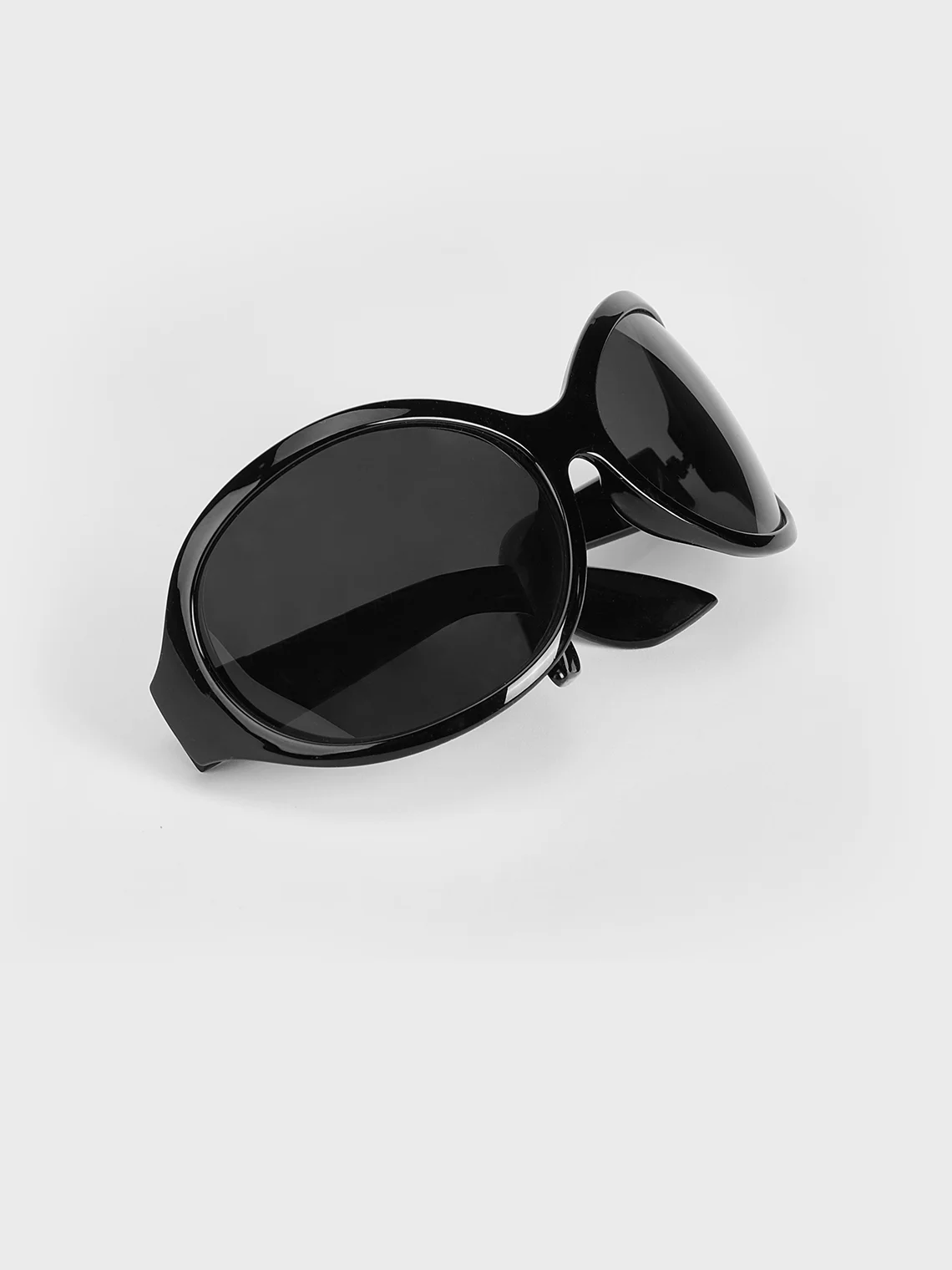 Plastic Oval Frame Plain Sunglasses