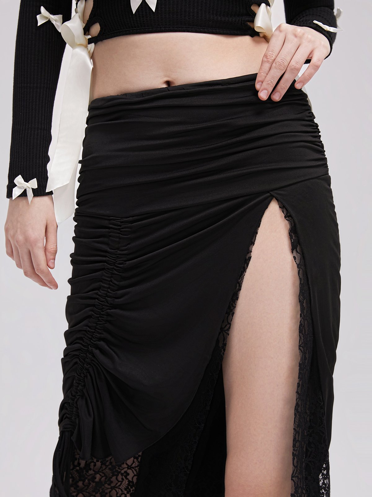 Lace Side Slit Wrinkled Plain Maxi Skirt