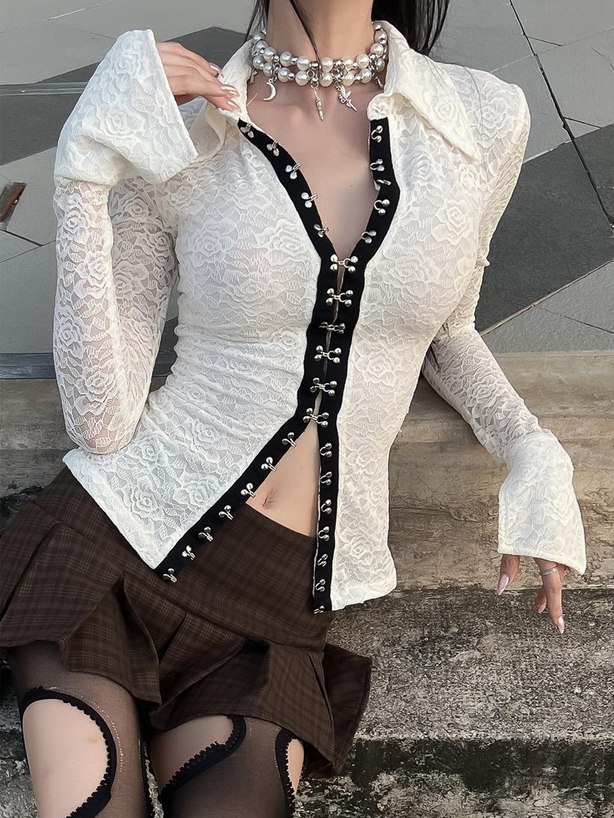 Lace Shawl Collar Color Block Long Sleeve Blouse