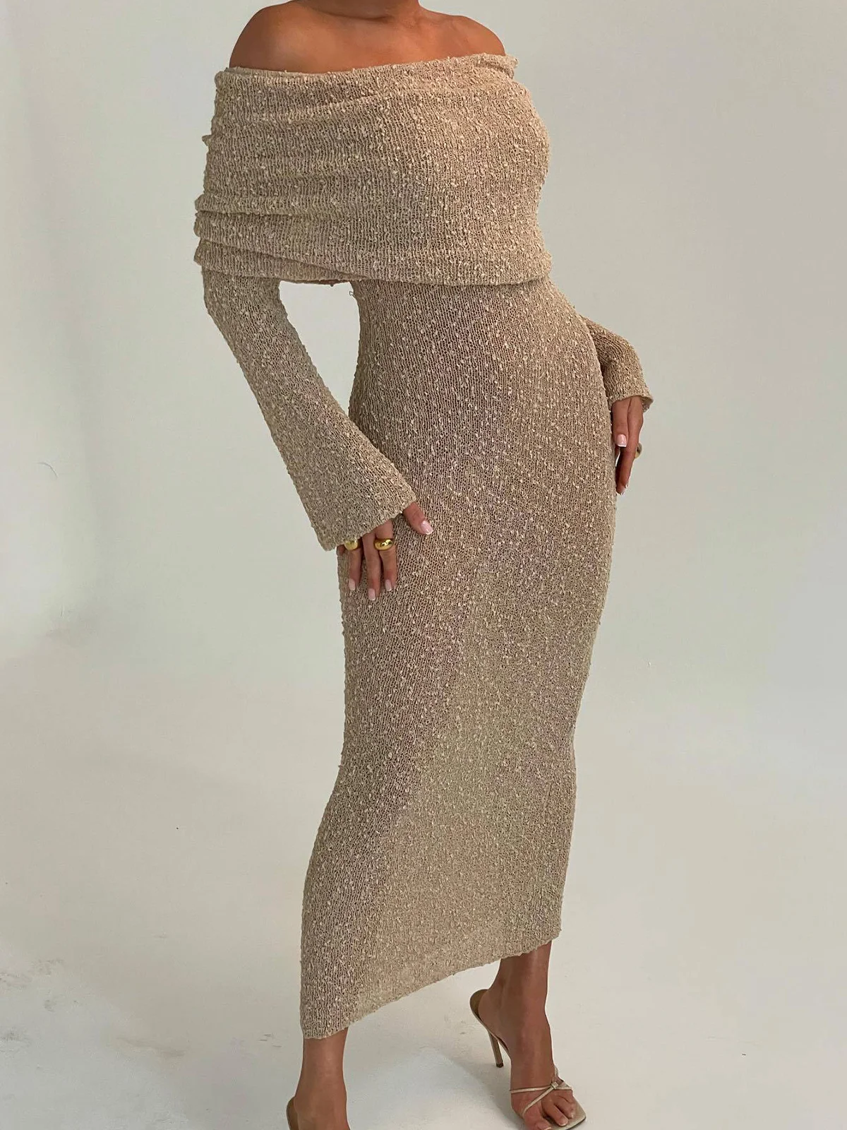 Off The Shoulder Plain Long Sleeve Maxi Dress