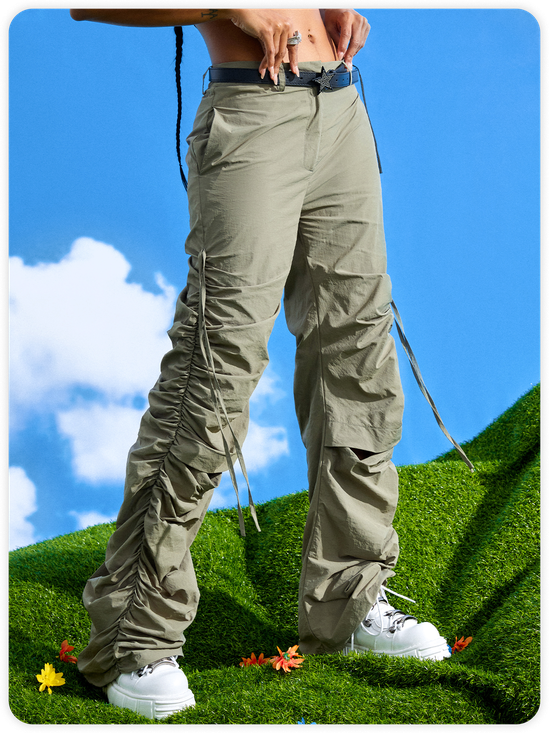 Street Taupe Wrinkled Cargo Bottom Pants