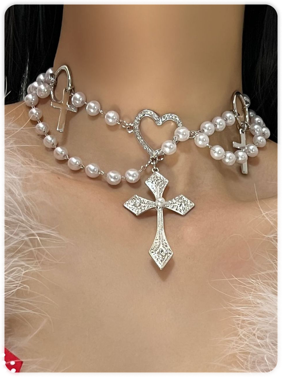 Princess pearl necklace